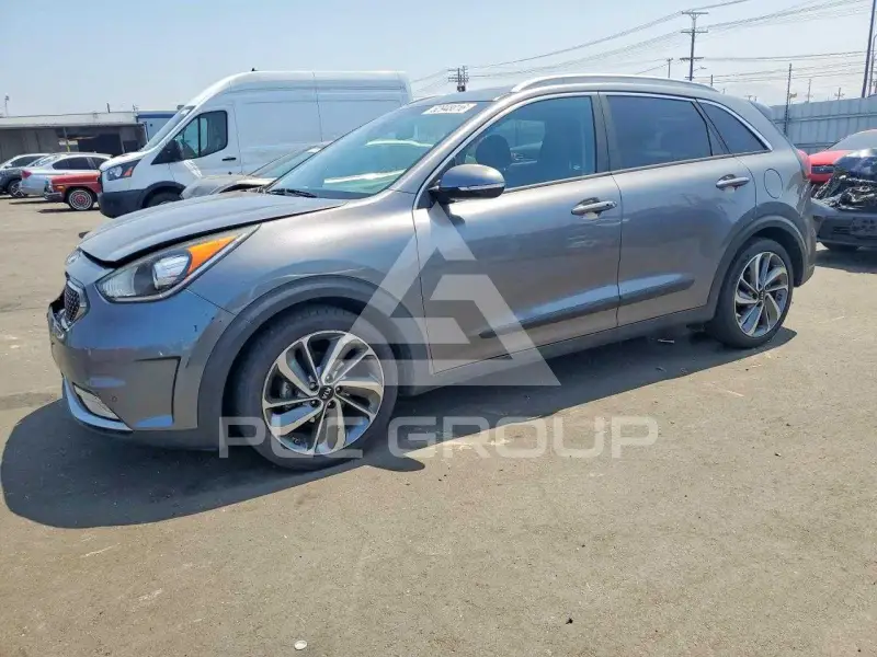 2017 KIA Niro фото