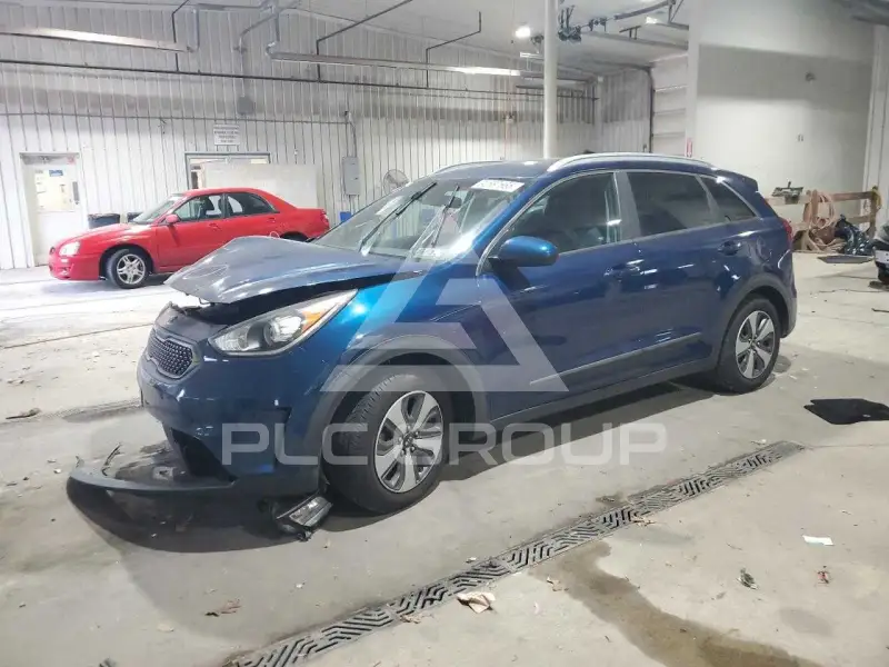 2017 KIA Niro photo