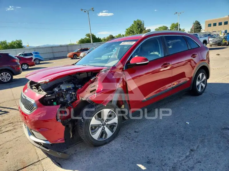 2017 KIA Niro photo