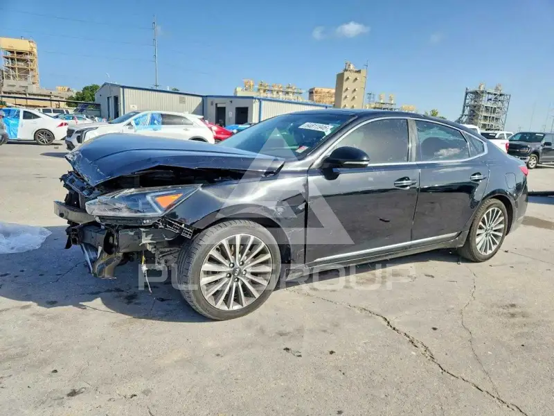 2017 KIA Cadenza фото
