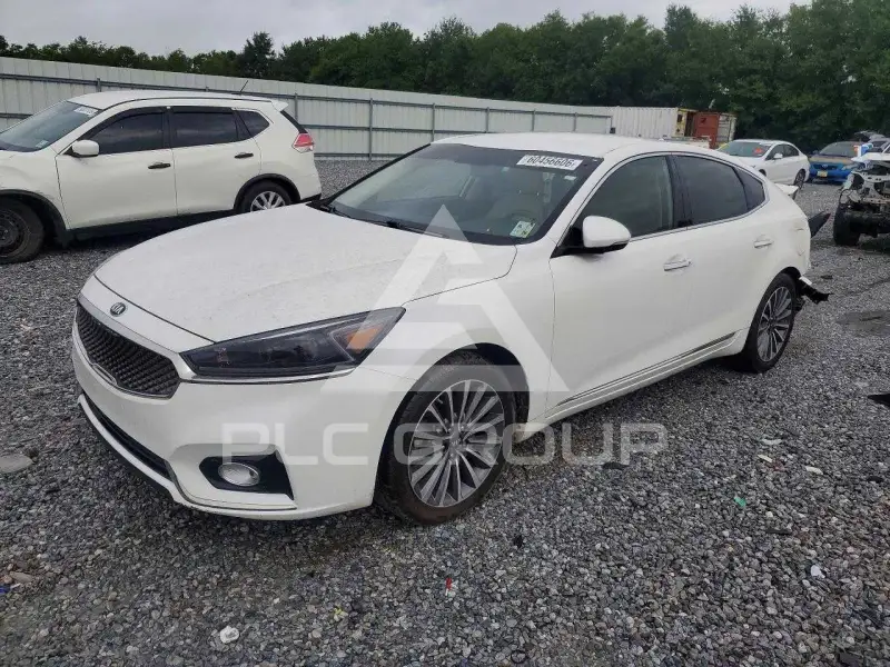 2017 KIA Cadenza фото