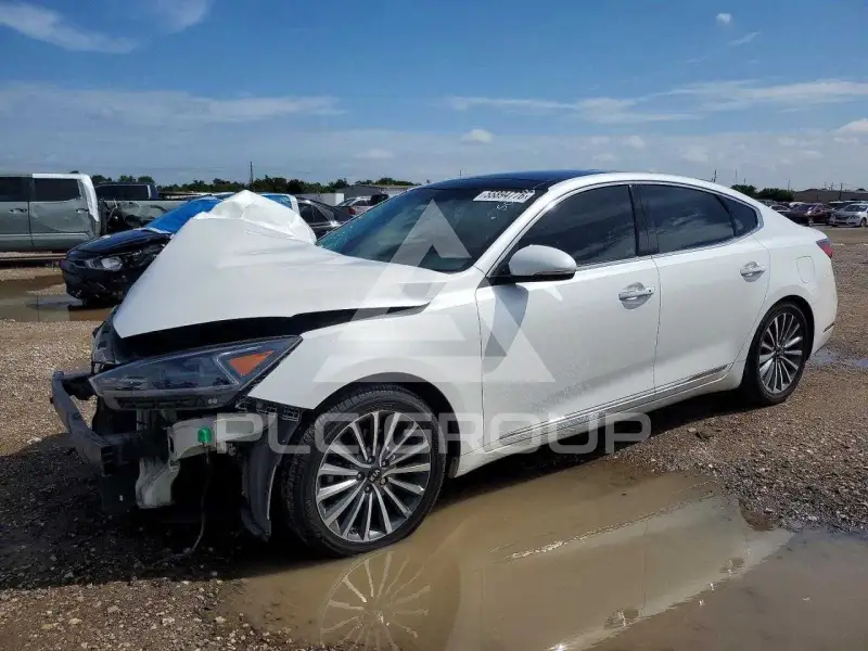2017 KIA Cadenza фото