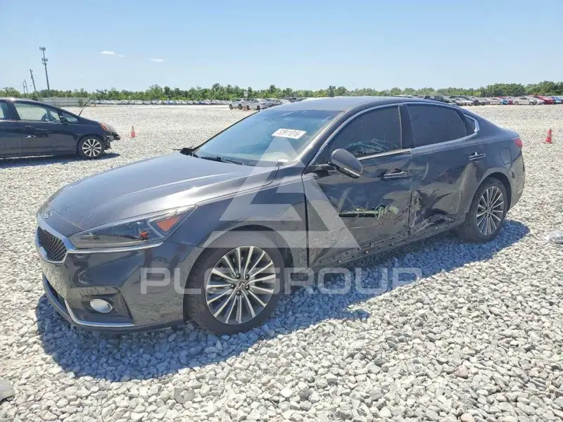 2017 KIA Cadenza фото