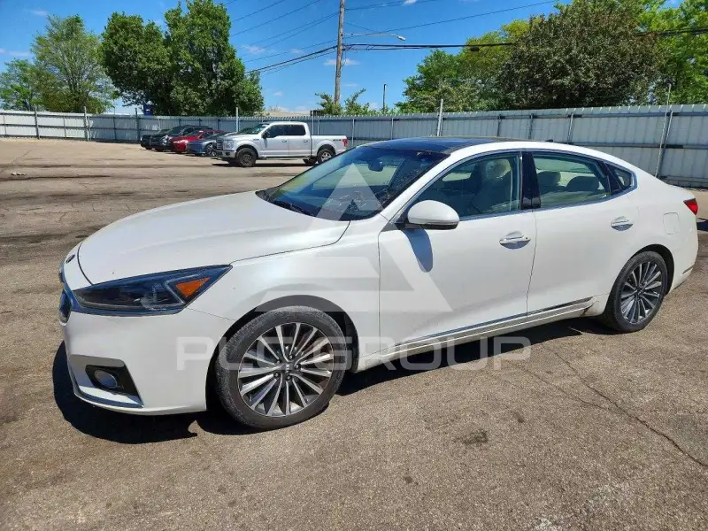 2017 KIA Cadenza фото