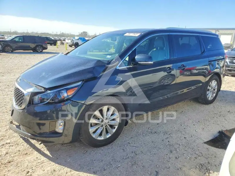 2017 KIA Sedona фото