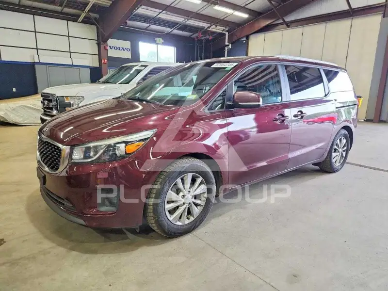 2017 KIA Sedona фото