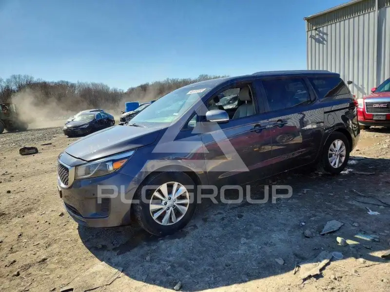 2017 KIA Sedona фото