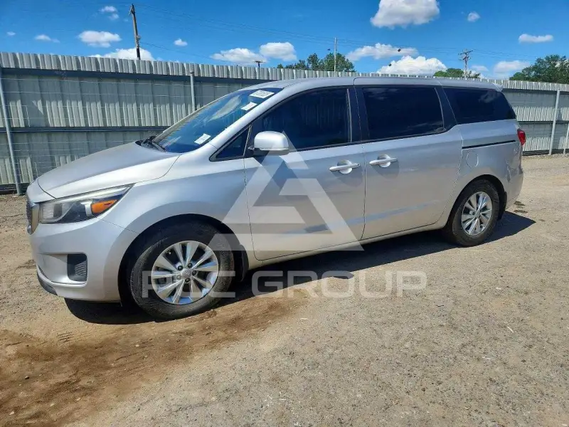 2017 KIA Sedona фото