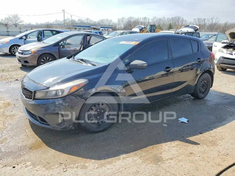 2017 KIA Forte фото
