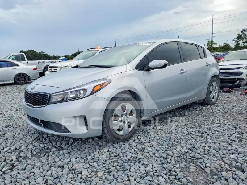 2017 KIA Forte фото