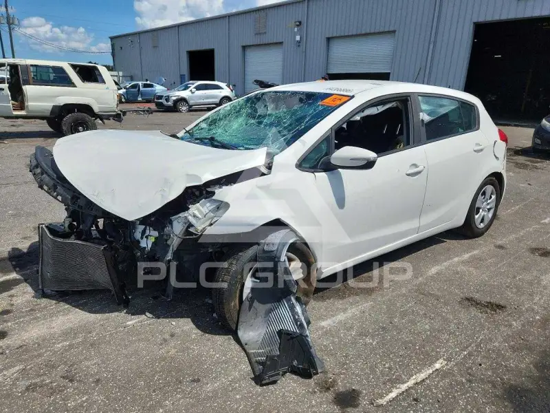 2017 KIA Forte photo