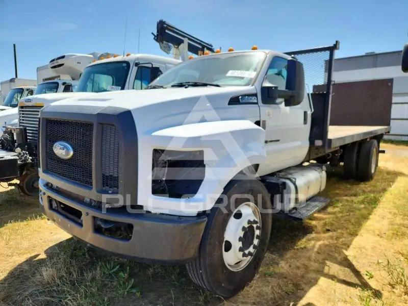 2017 Ford F-650 photo
