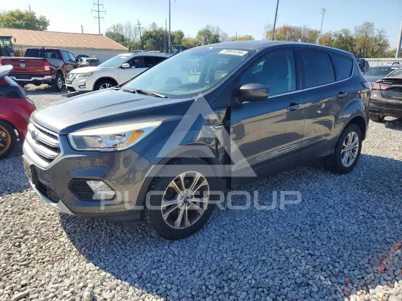2017 Ford ESCAPE фото