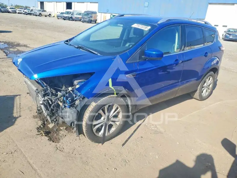 2017 Ford ESCAPE photo