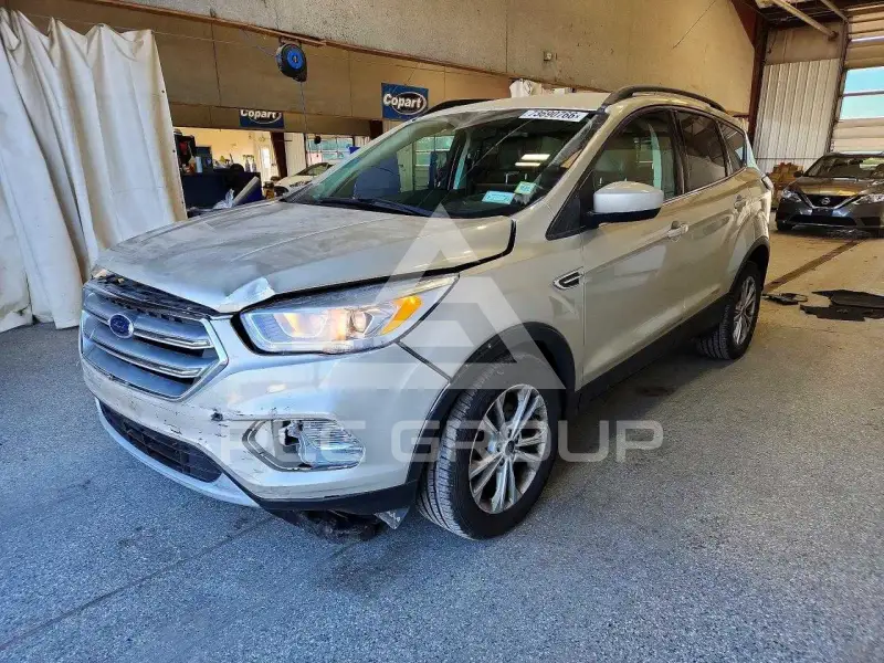 2017 Ford ESCAPE фото