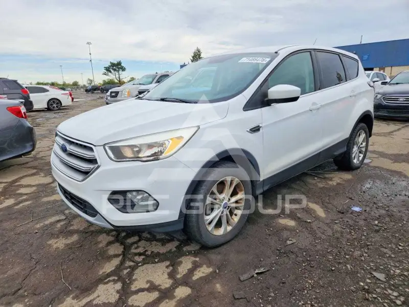 2017 Ford ESCAPE фото