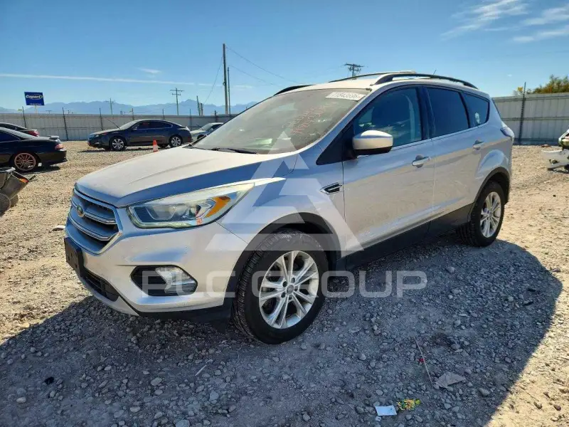 2017 Ford ESCAPE фото