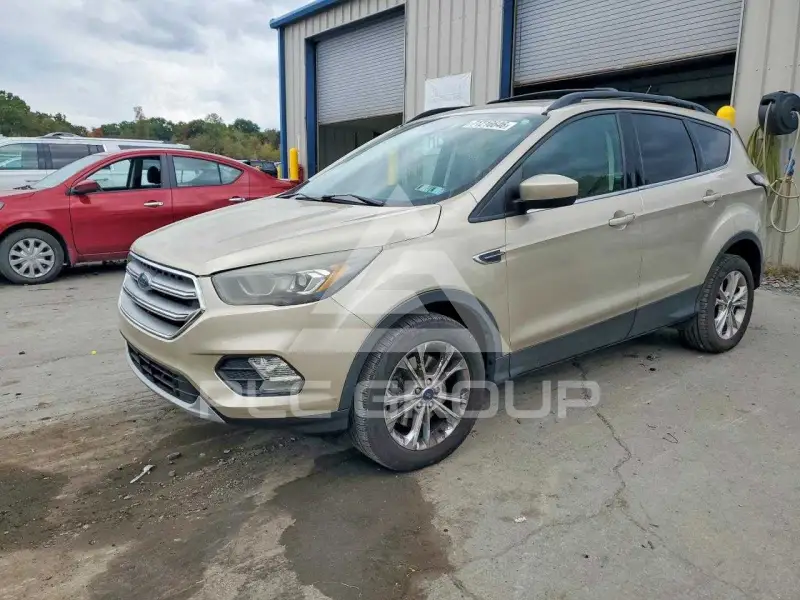 2017 Ford ESCAPE фото