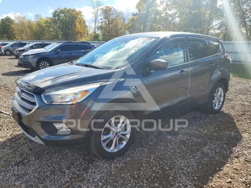 2017 Ford ESCAPE фото