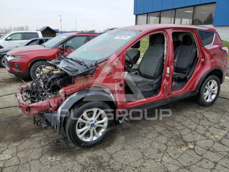 2017 Ford ESCAPE photo