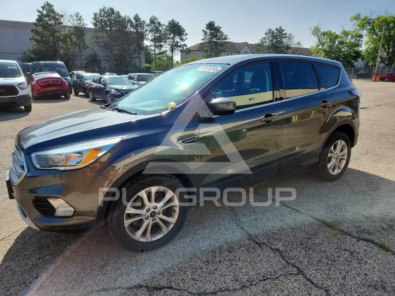 2017 Ford ESCAPE фото