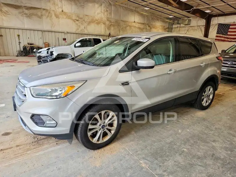 2017 Ford ESCAPE фото