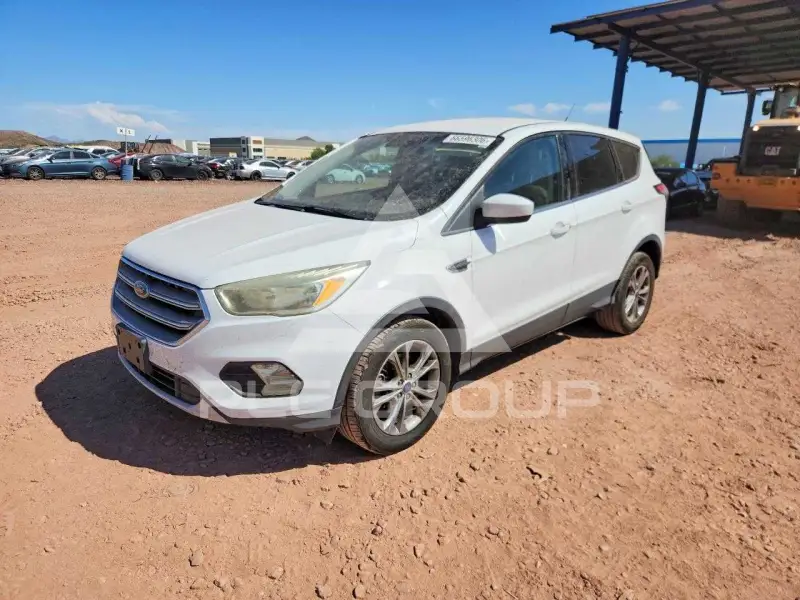 2017 Ford ESCAPE фото