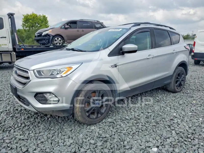 2017 Ford ESCAPE фото