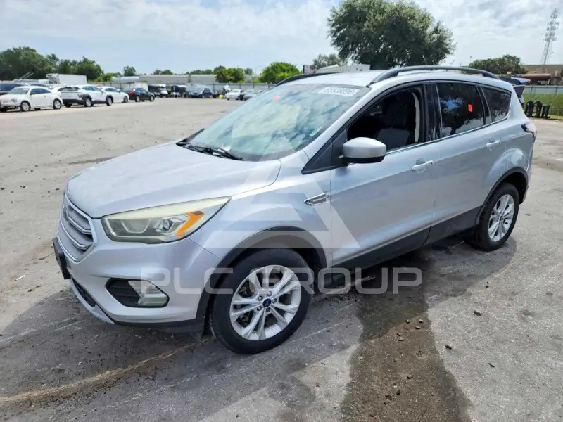 2017 Ford ESCAPE photo