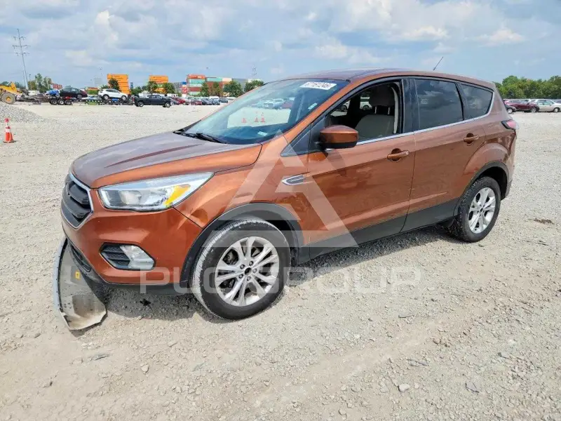 2017 Ford ESCAPE фото