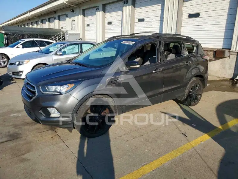 2017 Ford ESCAPE photo