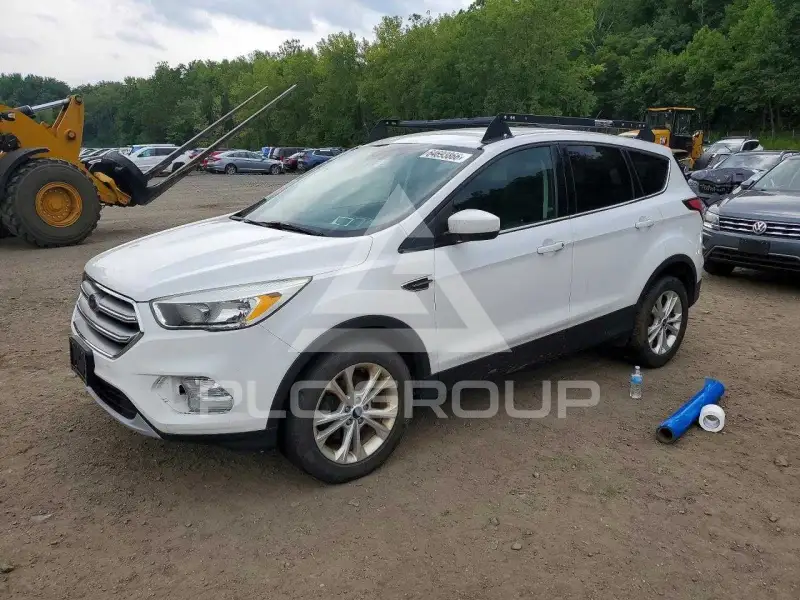 2017 Ford ESCAPE фото