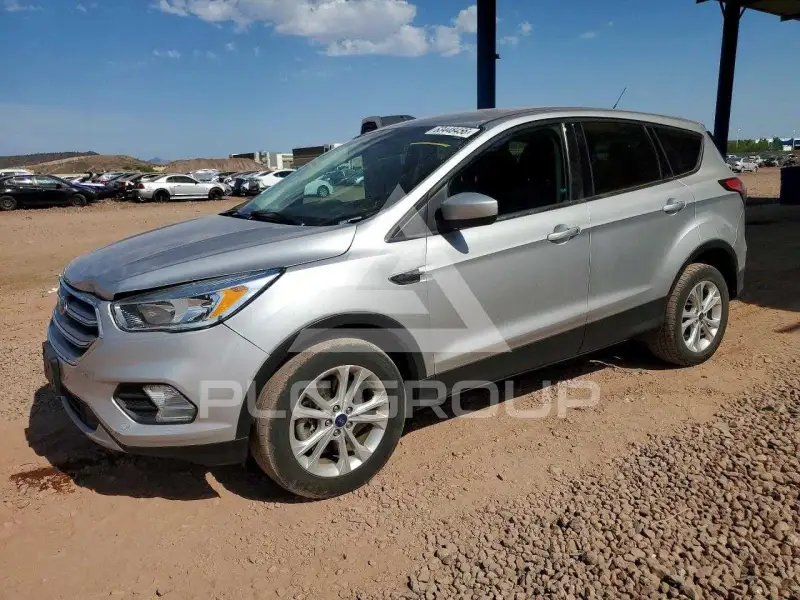 2017 Ford ESCAPE фото
