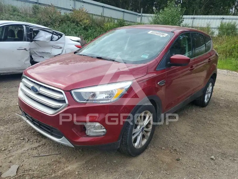2017 Ford ESCAPE photo