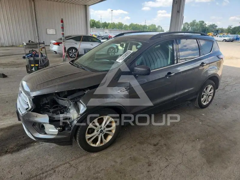 2017 Ford ESCAPE photo