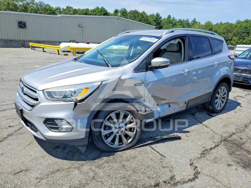 2017 Ford ESCAPE photo