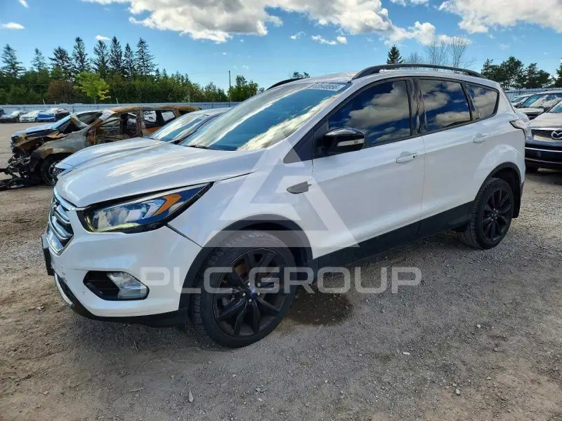 2017 Ford ESCAPE photo