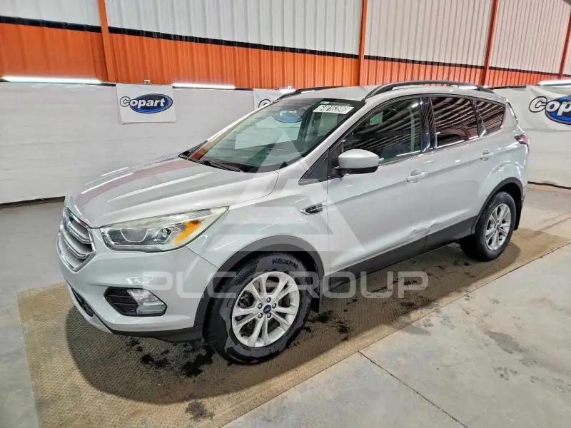2017 Ford ESCAPE photo
