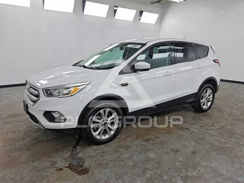 2017 Ford ESCAPE фото
