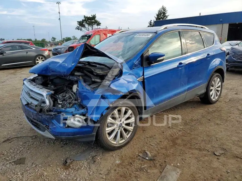 2017 Ford ESCAPE photo