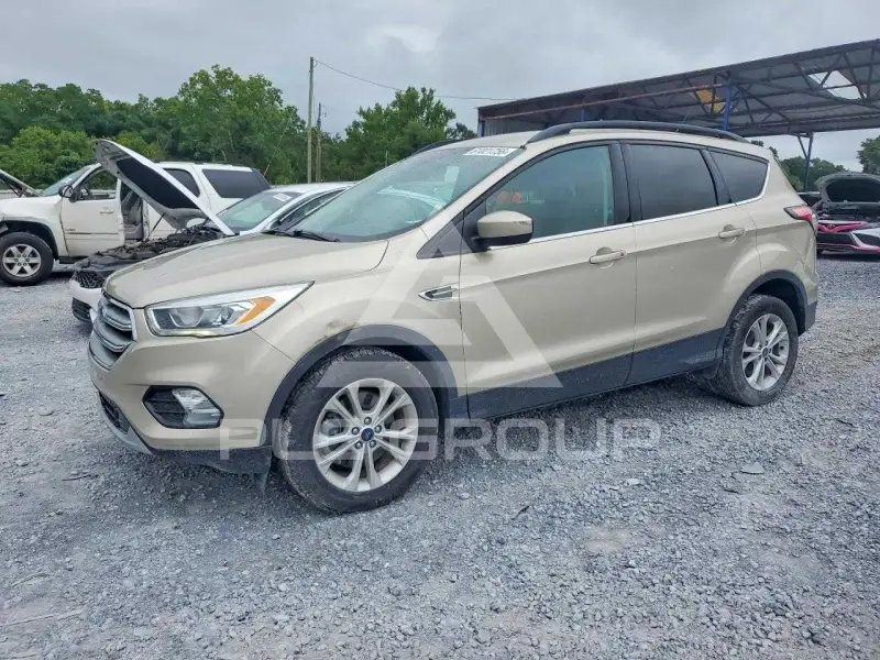 2017 Ford ESCAPE photo