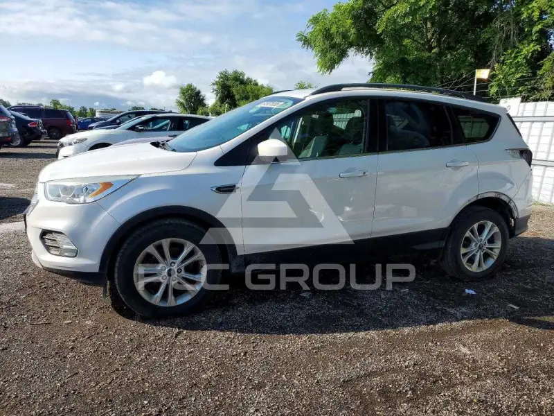 2017 Ford ESCAPE фото