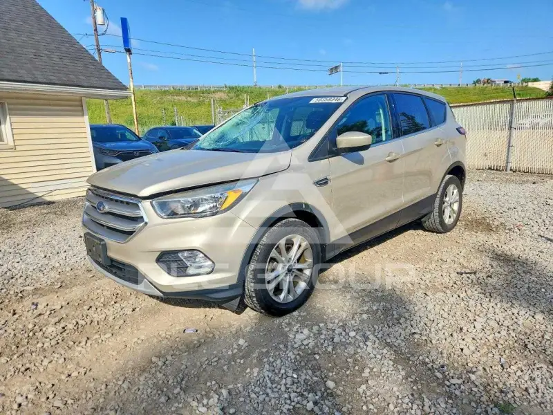 2017 Ford ESCAPE фото