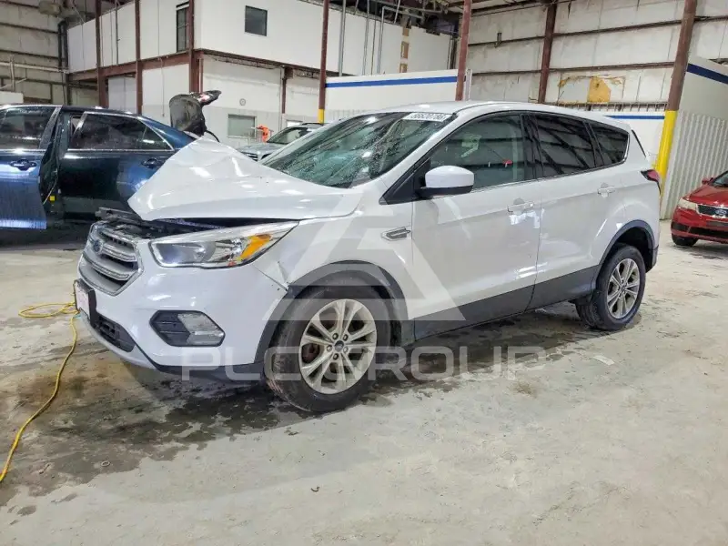 2017 Ford ESCAPE фото
