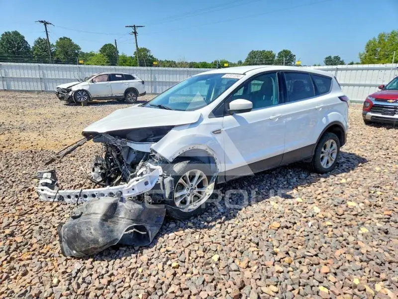 2017 Ford ESCAPE фото