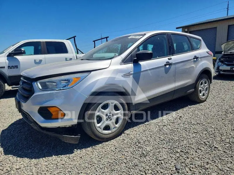 2017 Ford ESCAPE photo
