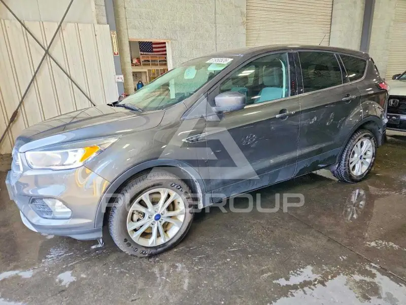 2017 Ford ESCAPE фото