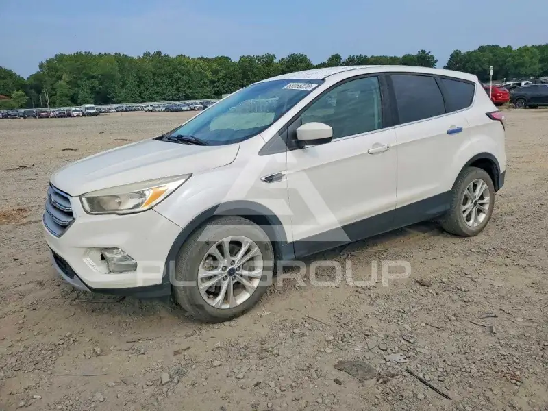 2017 Ford ESCAPE фото