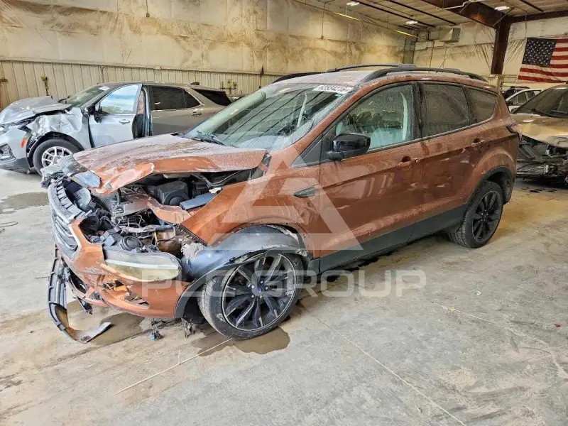 2017 Ford ESCAPE photo