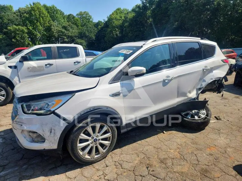2017 Ford ESCAPE photo
